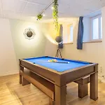 Pool Table Heaven, Workstation, 4k Tv, Netflix * Leipzig