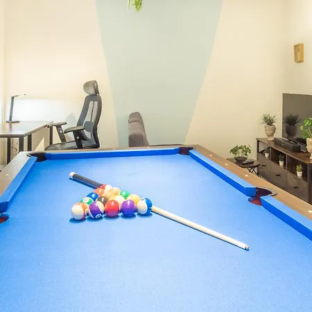 Pool Table Heaven, Workstation, 4k Tv, Netflix * Leipzig